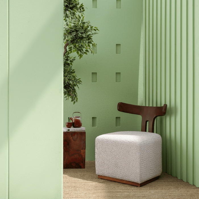 FAVIO LOUNGE CHAIR