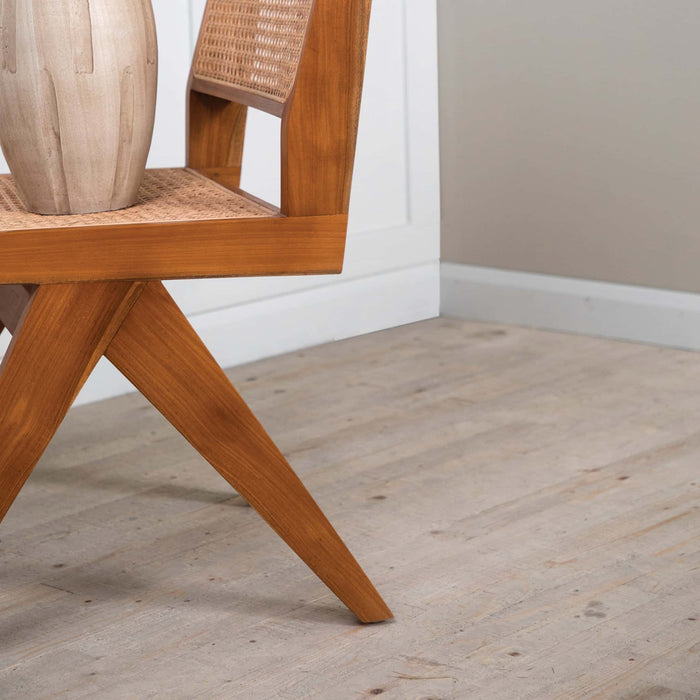 BADHERI DINING CHAIR