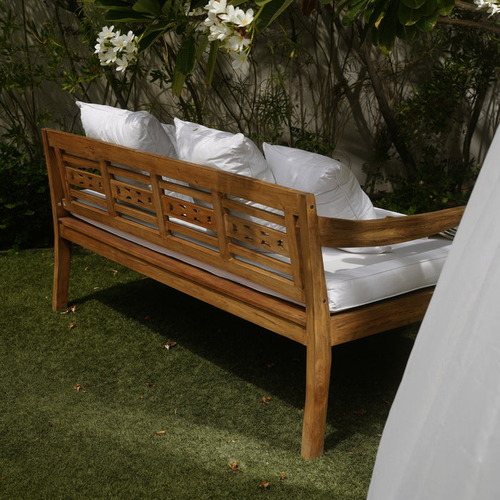 WILLIAM DAYBED
