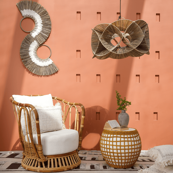 SOLOMON LOUNGE CHAIR