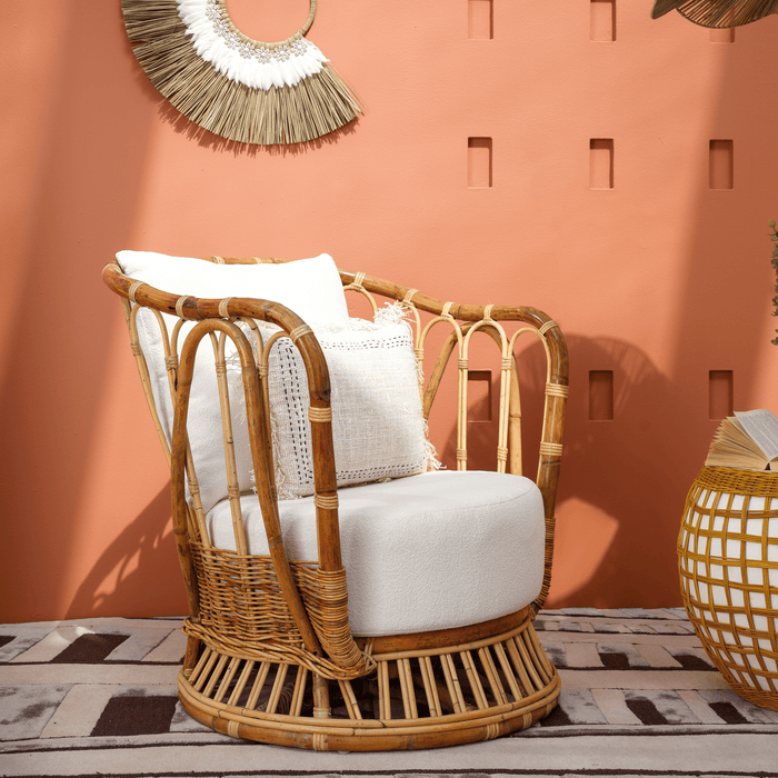 SOLOMON LOUNGE CHAIR