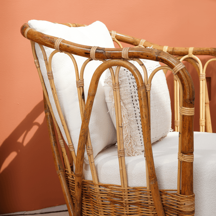 SOLOMON LOUNGE CHAIR