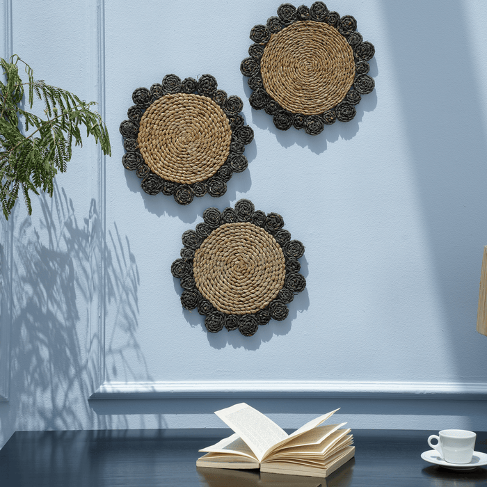 KARTIKA ROUND PLACEMAT