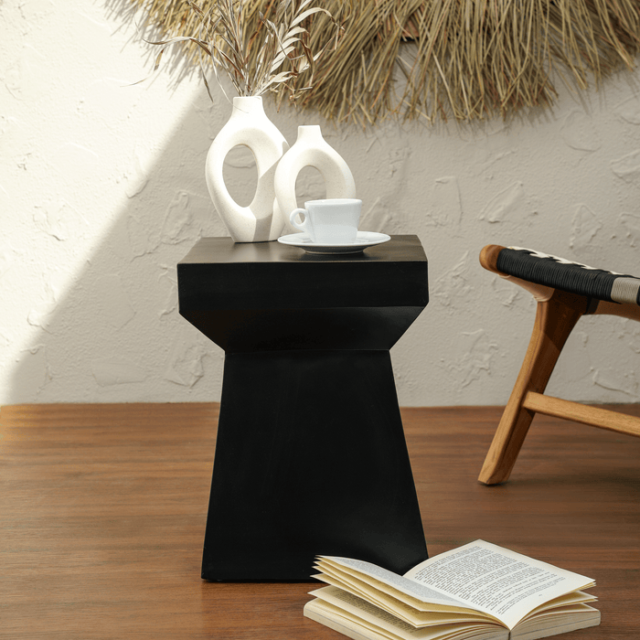 JETTA SIDE TABLE