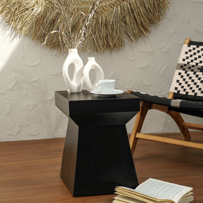 JETTA SIDE TABLE