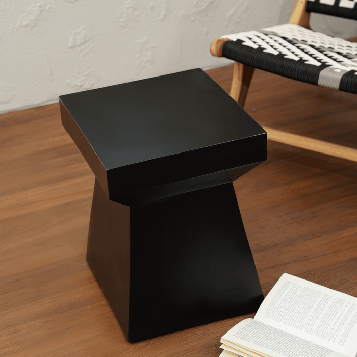 JETTA SIDE TABLE