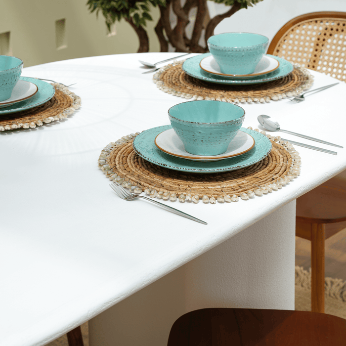 ANNABELLE DINING TABLE