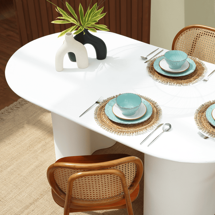 ANNABELLE DINING TABLE