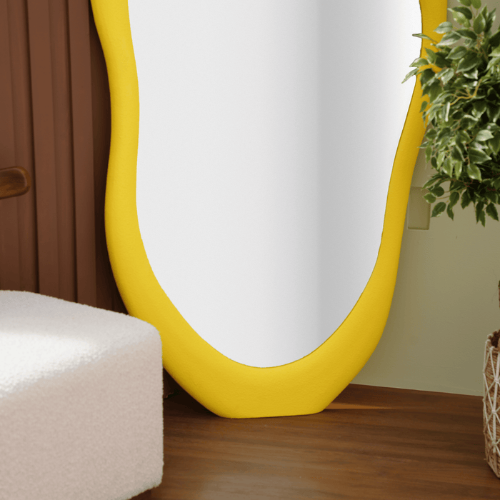 ANNABELLE WAVY MIRROR