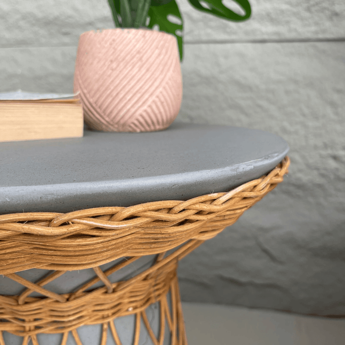 HARRY END TABLE