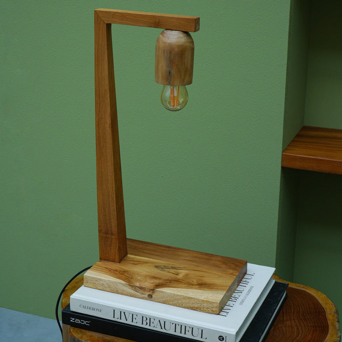 EDISON TABLE LAMP