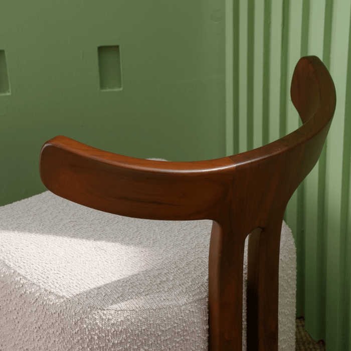 FAVIO LOUNGE CHAIR