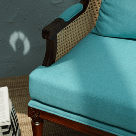 MARGARET LOUNGE CHAIR