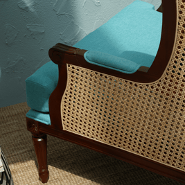 MARGARET LOUNGE CHAIR