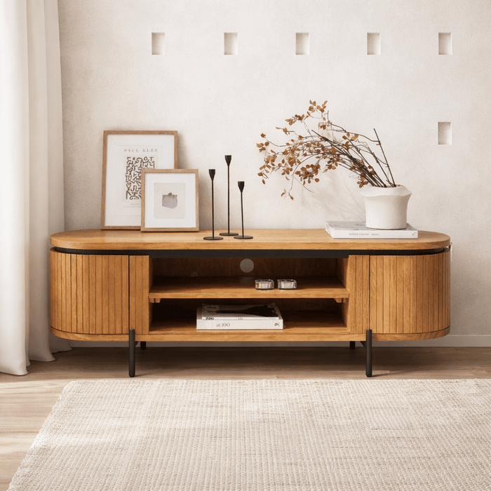 وحدة تلفزيون من خشب الصفصاف المخدد