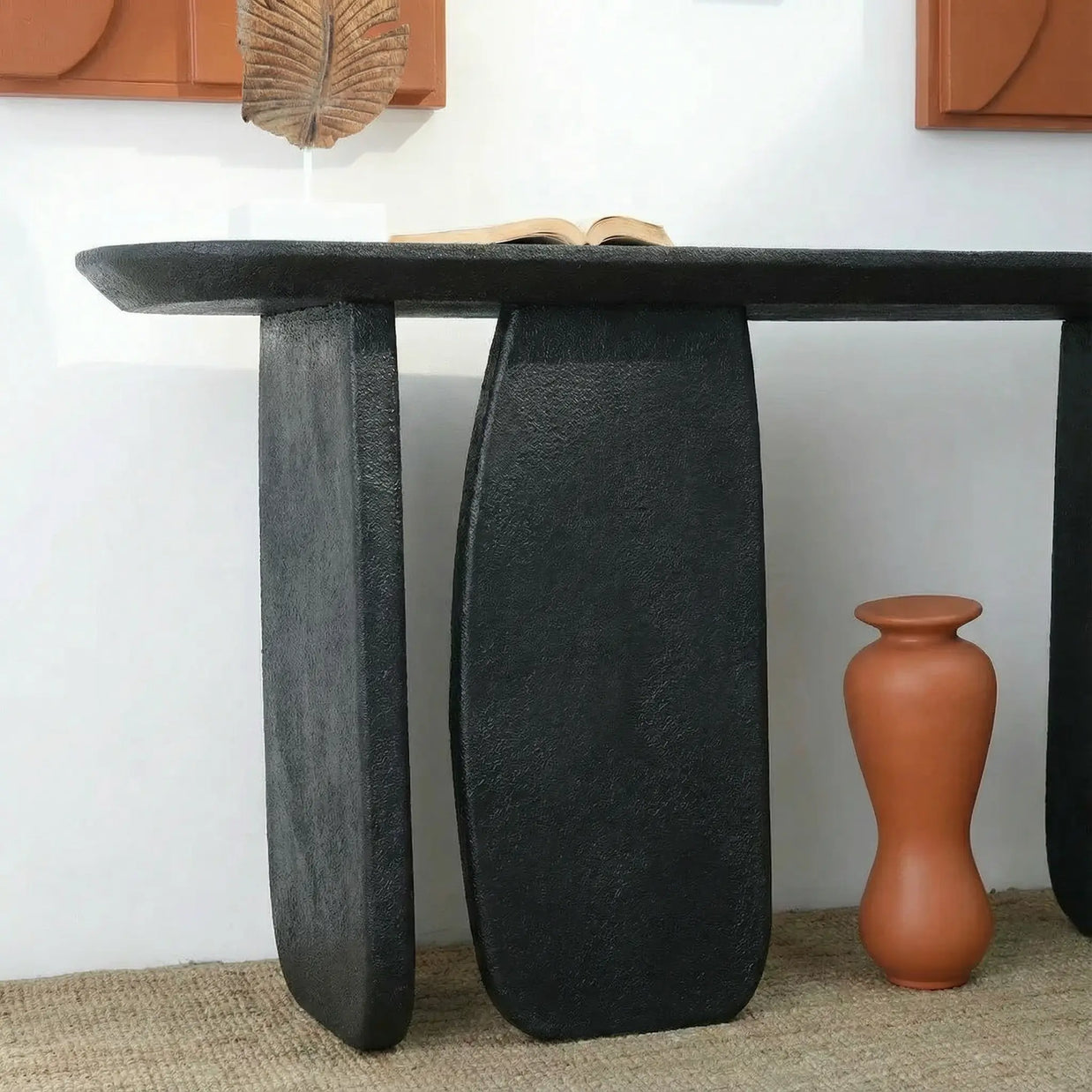 Contemporary console table crafted in UAE