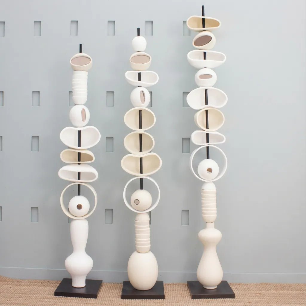 CINTA ABSTRACT FREE STANDING DECOR