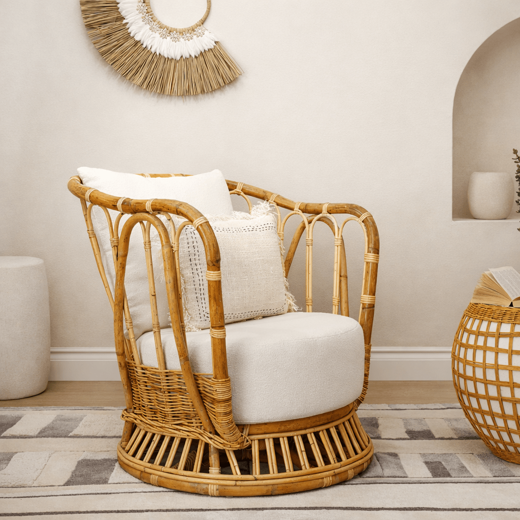 SOLOMON LOUNGE CHAIR