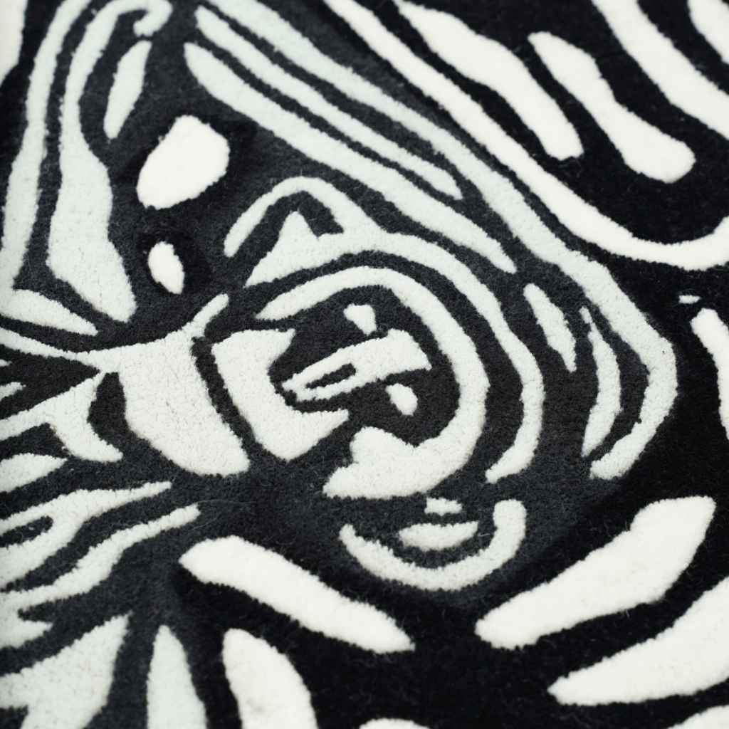 CHROMA ENIGMA RUG