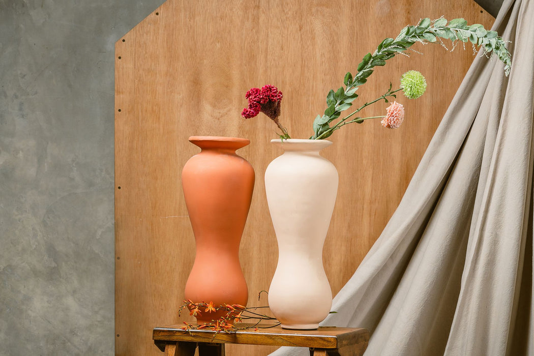 HYDRIA CEMENT VASE