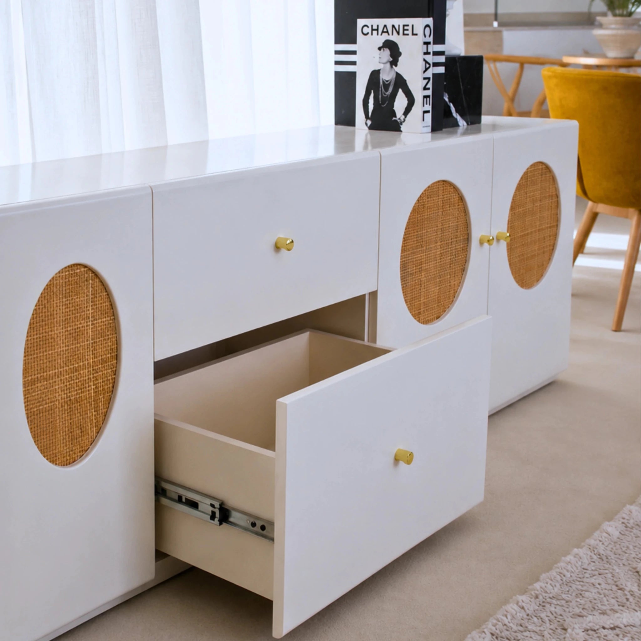 ELLE TV CONSOLE