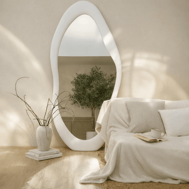 ANNABELLE WAVY MIRROR