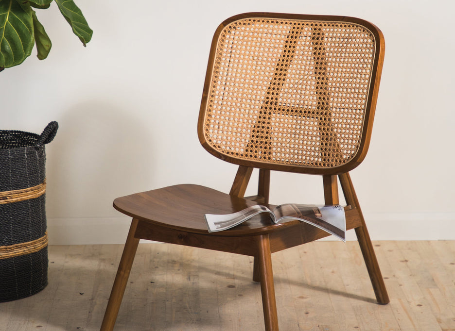 Francesca lounge chair in teak wood