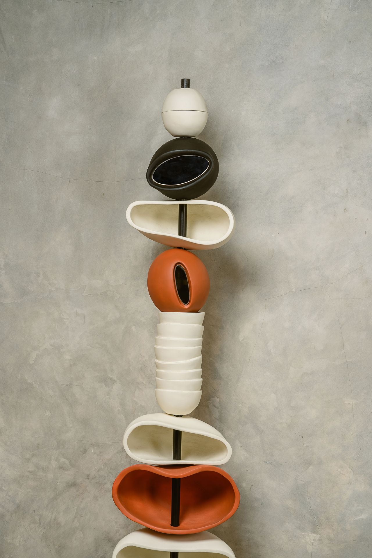 MELATI ABSTRACT FREE STANDING DECOR