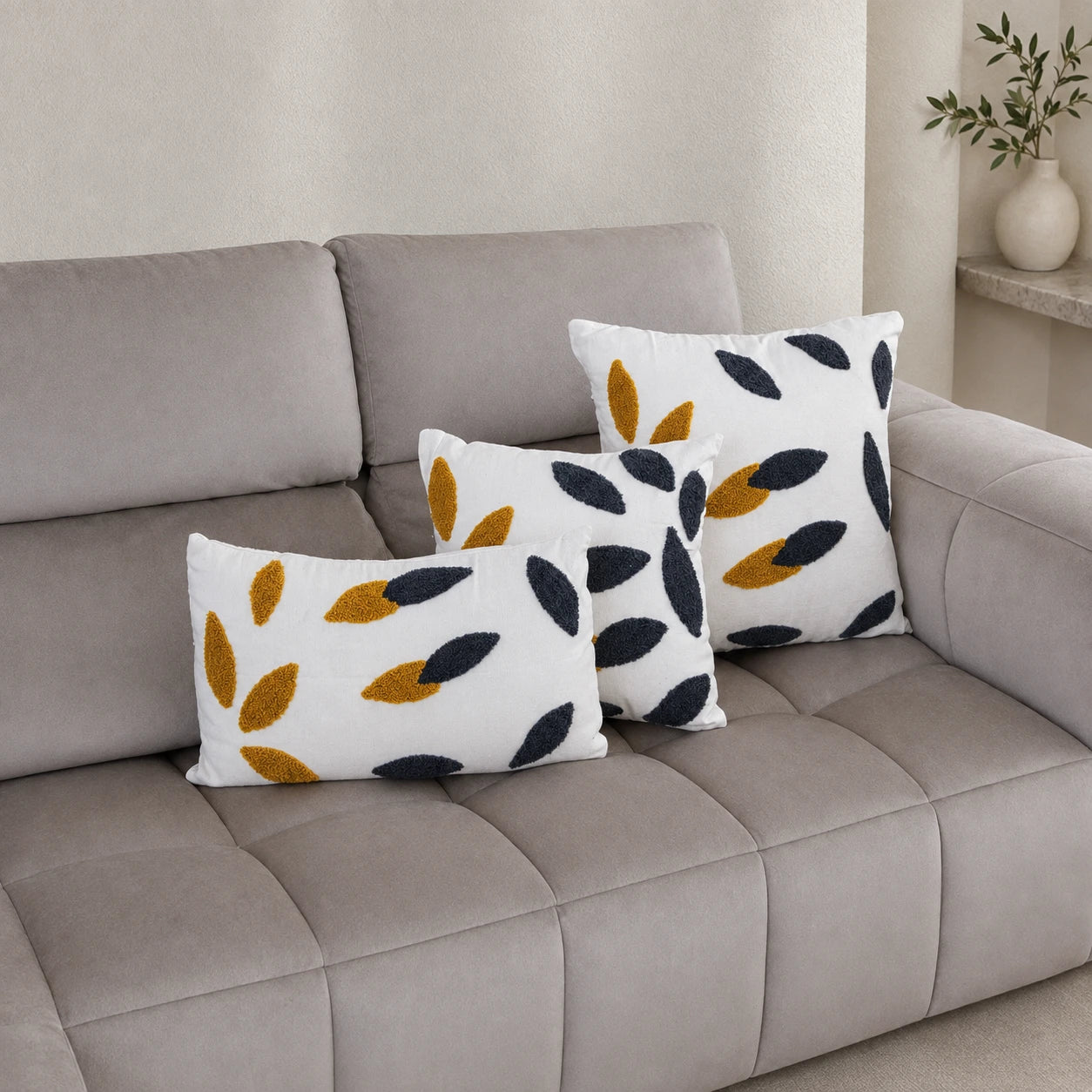 Black and gold leaf cotton cushion, view 5