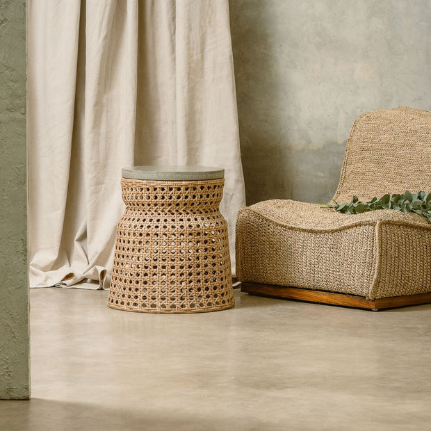 Altos side table in cement and rattan, view 2