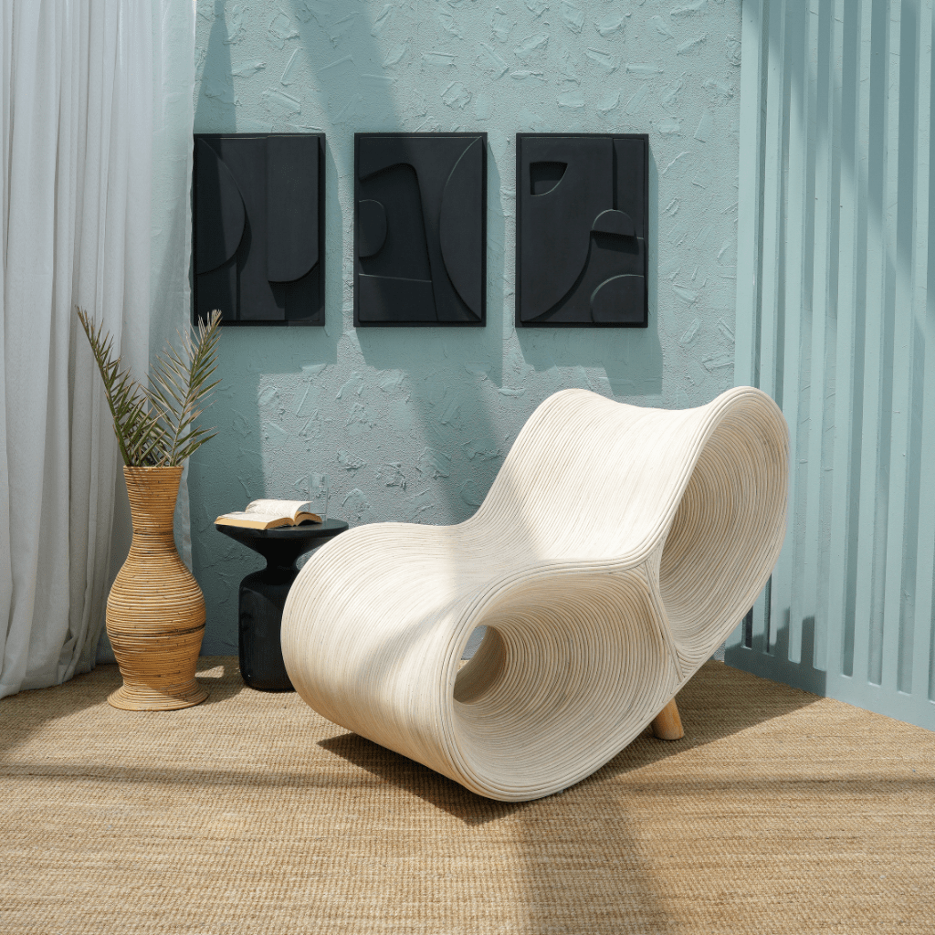 STRIPE LOUNGER CHAIR