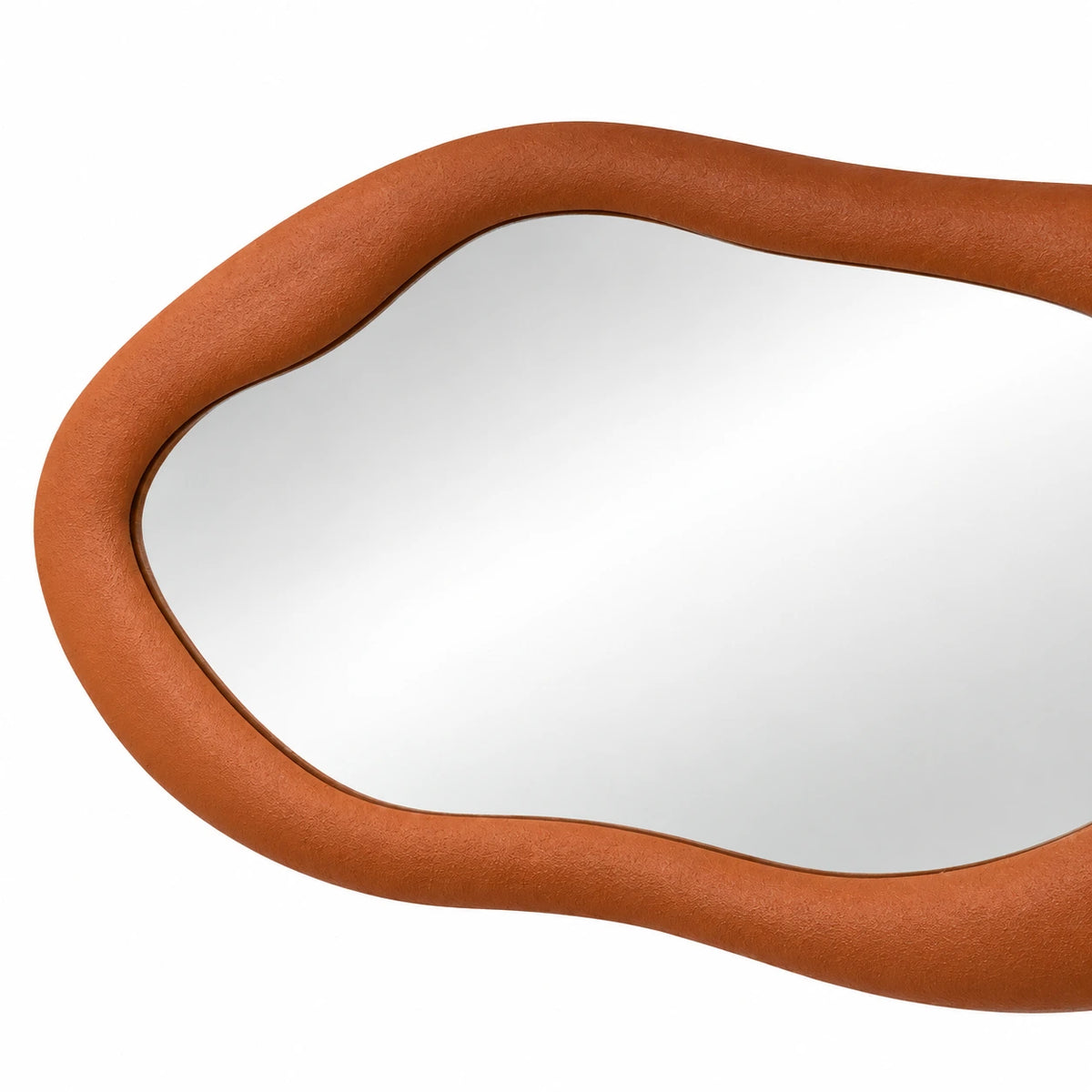 ANNABELLE WAVY WALL MIRROR SMALL