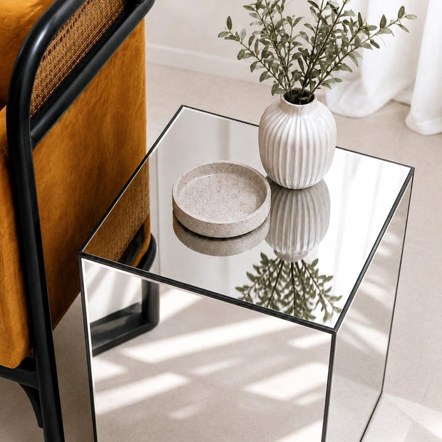 BLANCA SIDE TABLE