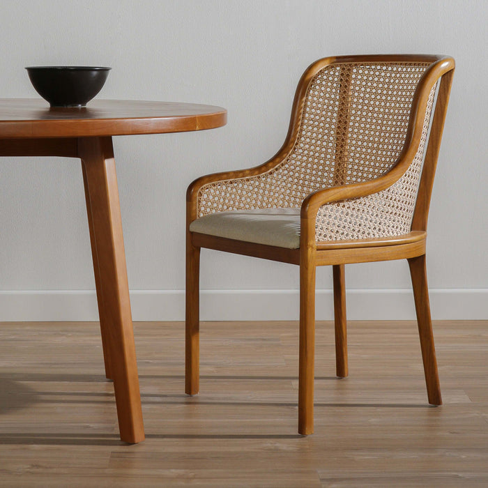 ANANDA DINING CHAIR