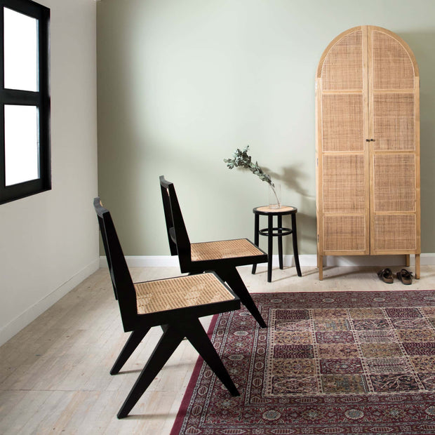 BADHERI DINING CHAIR