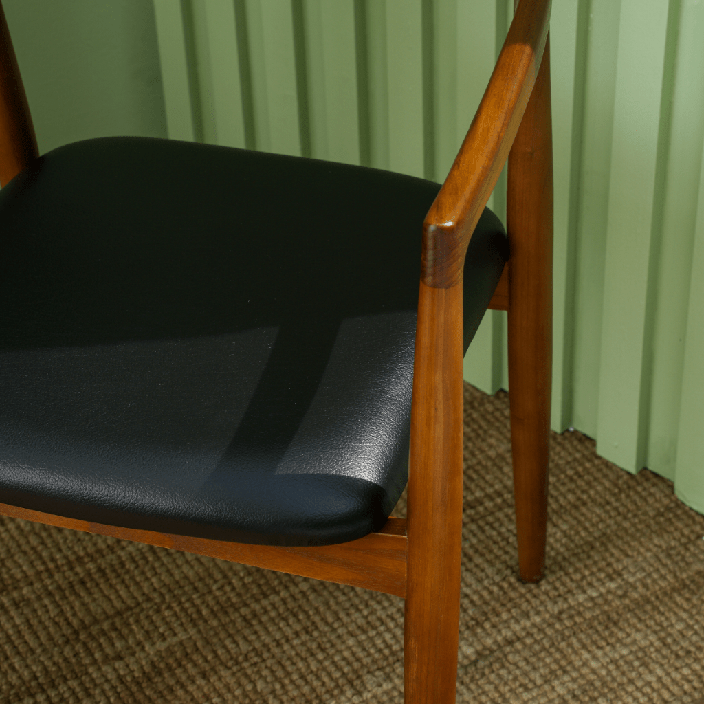 LIBERTY DINING CHAIR