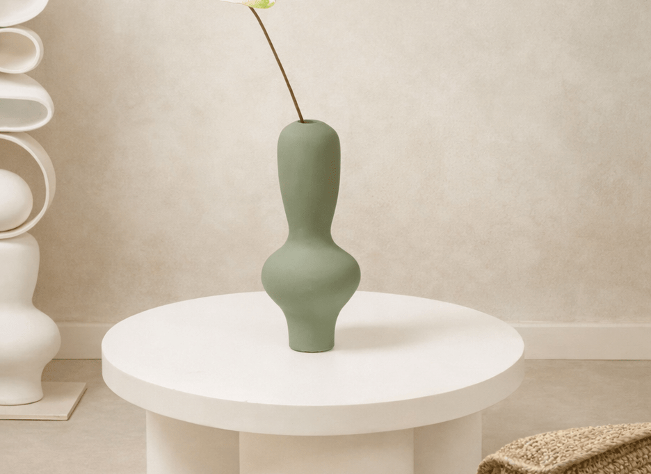 Lydion vase