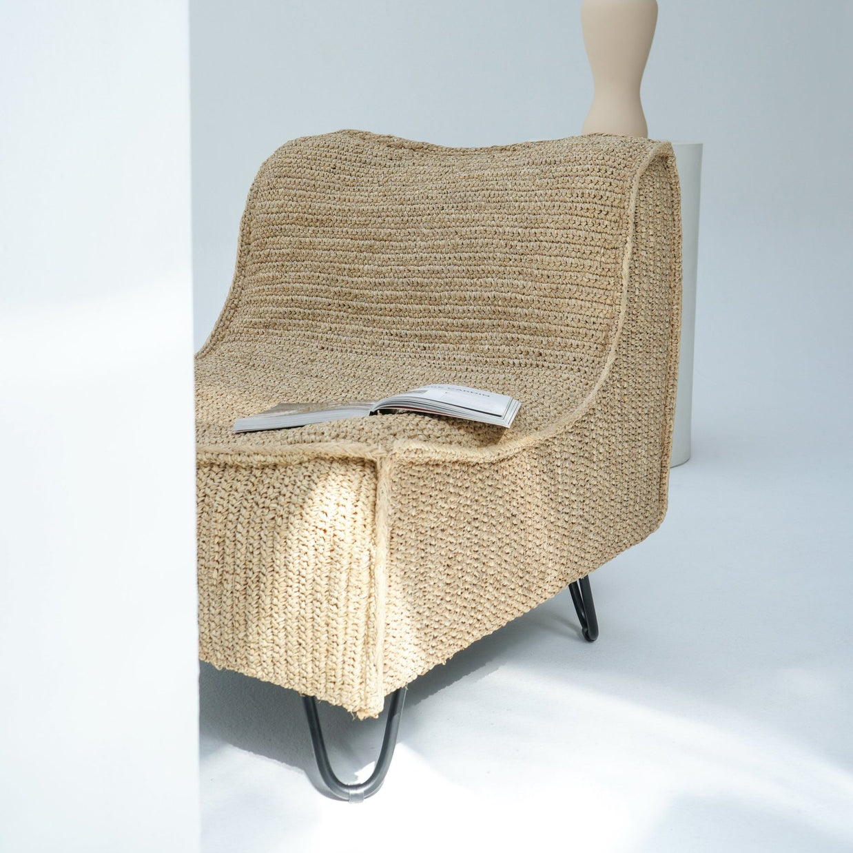 DIAZ PALM LEAF LOUNGE CHAIR