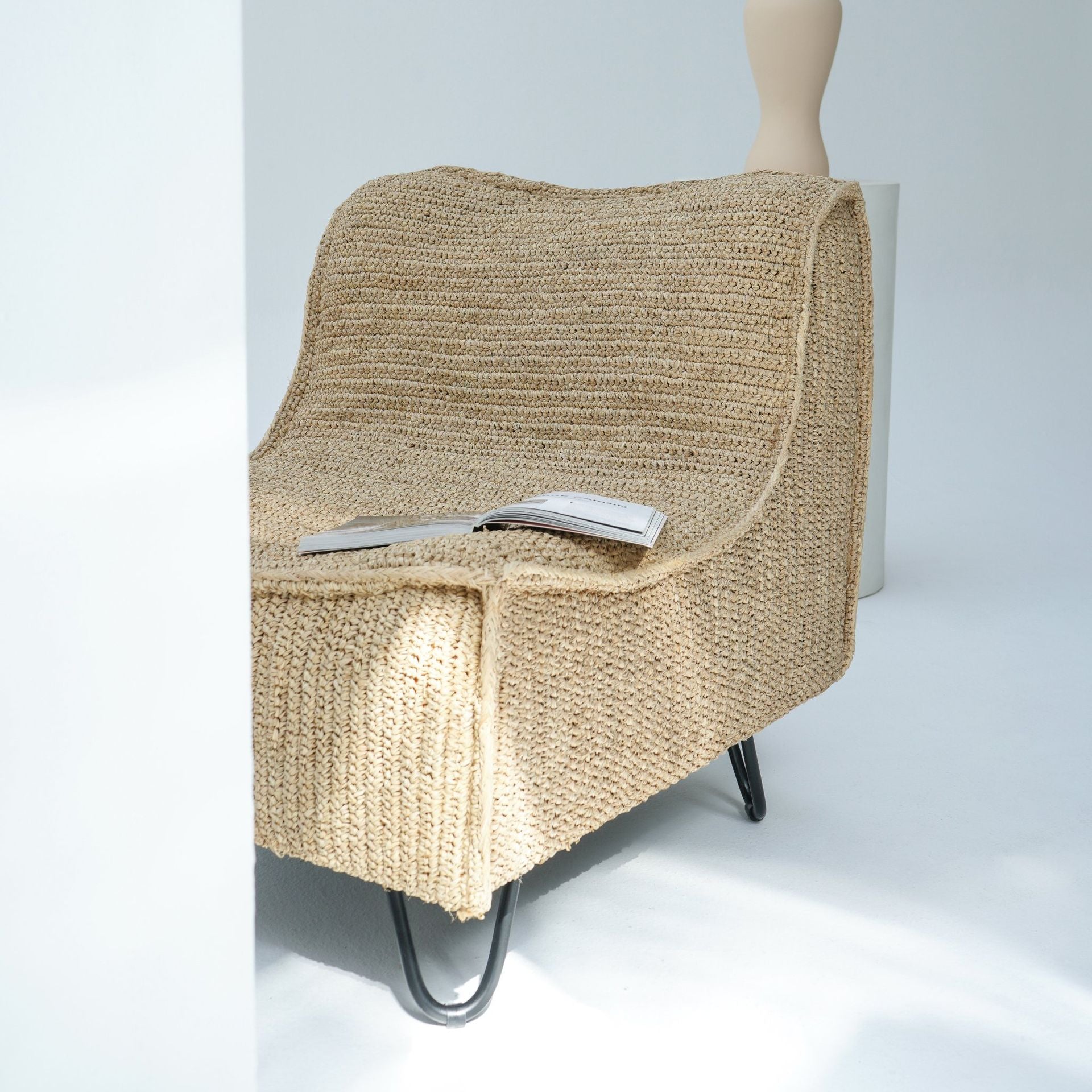 DIAZ PALM LEAF LOUNGE CHAIR