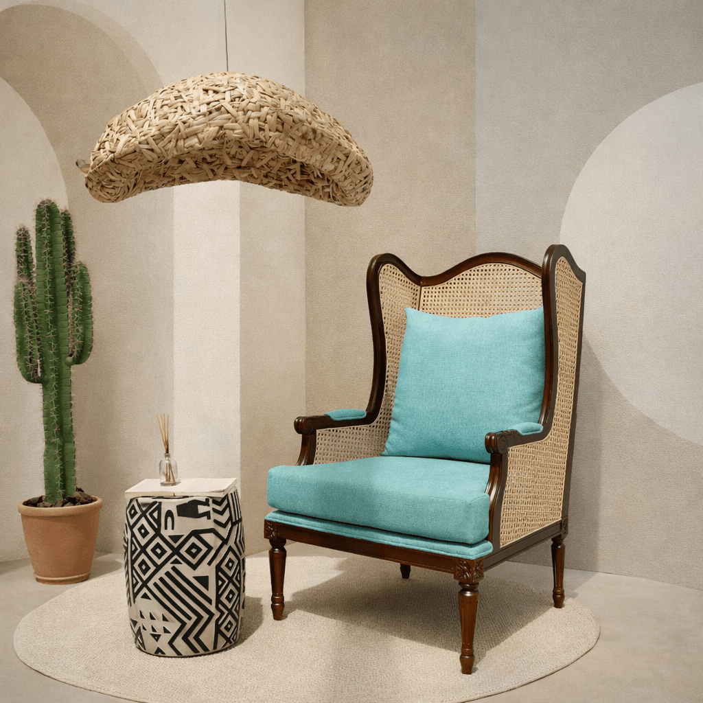 MARGARET LOUNGE CHAIR