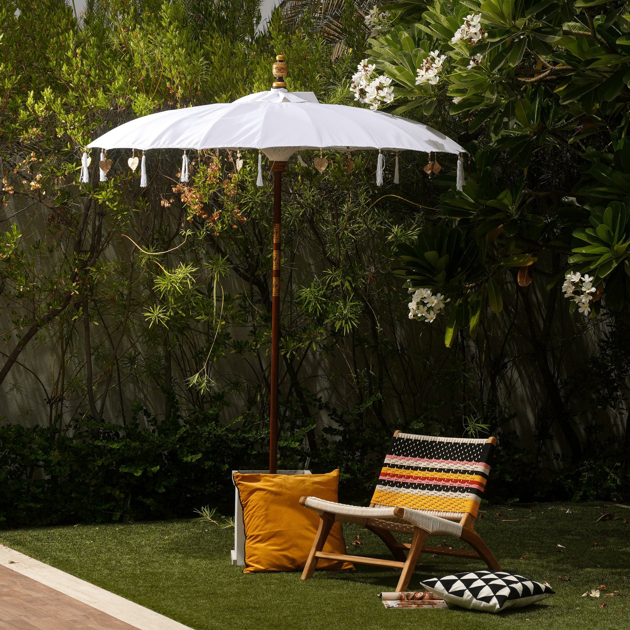 كرسي استرخاء كاتانيا متعدد الألوان أصفر وأسود