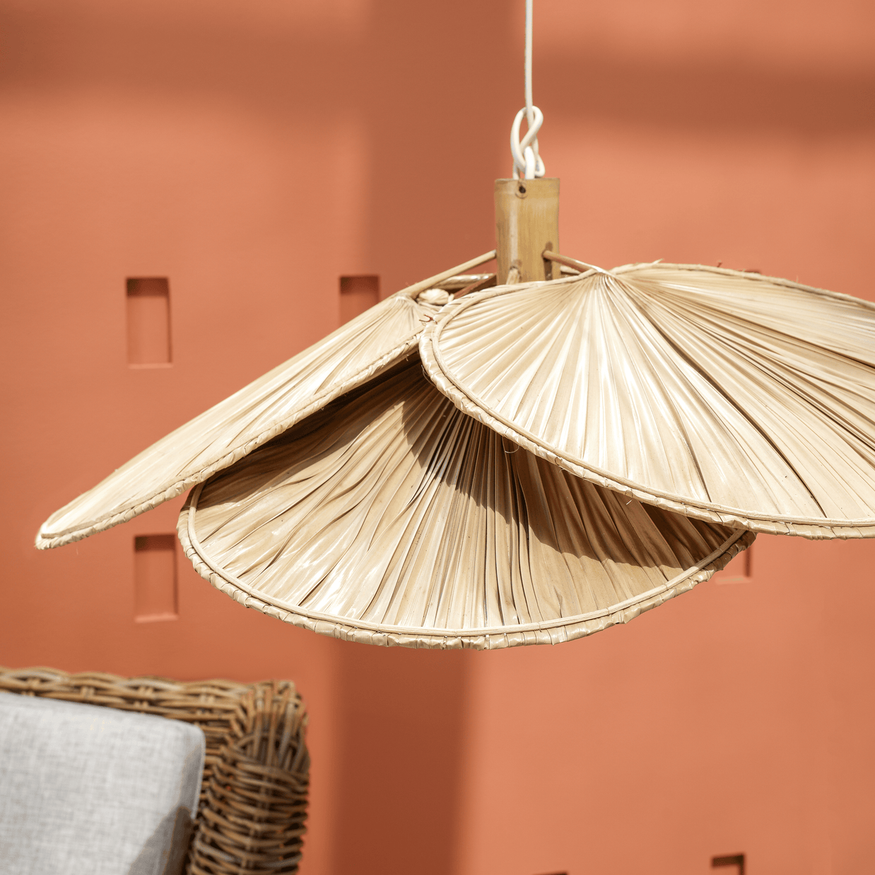 مصباح سكايلر المعلق