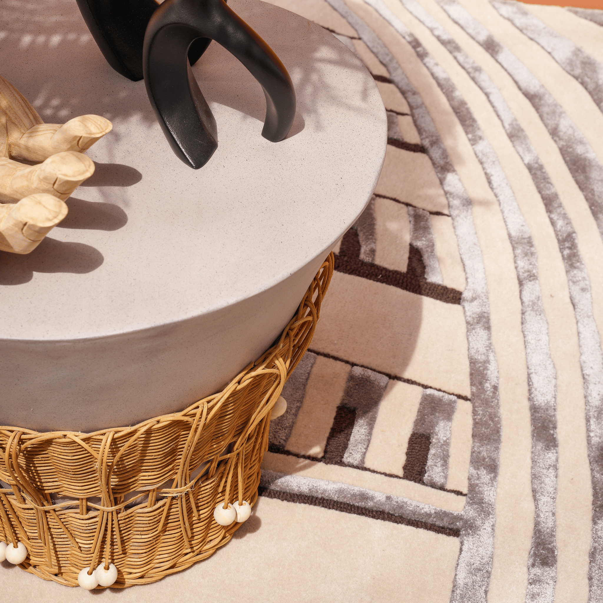 JUPITER SIDE TABLE