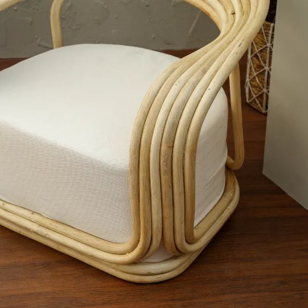 BONITA ARM CHAIR