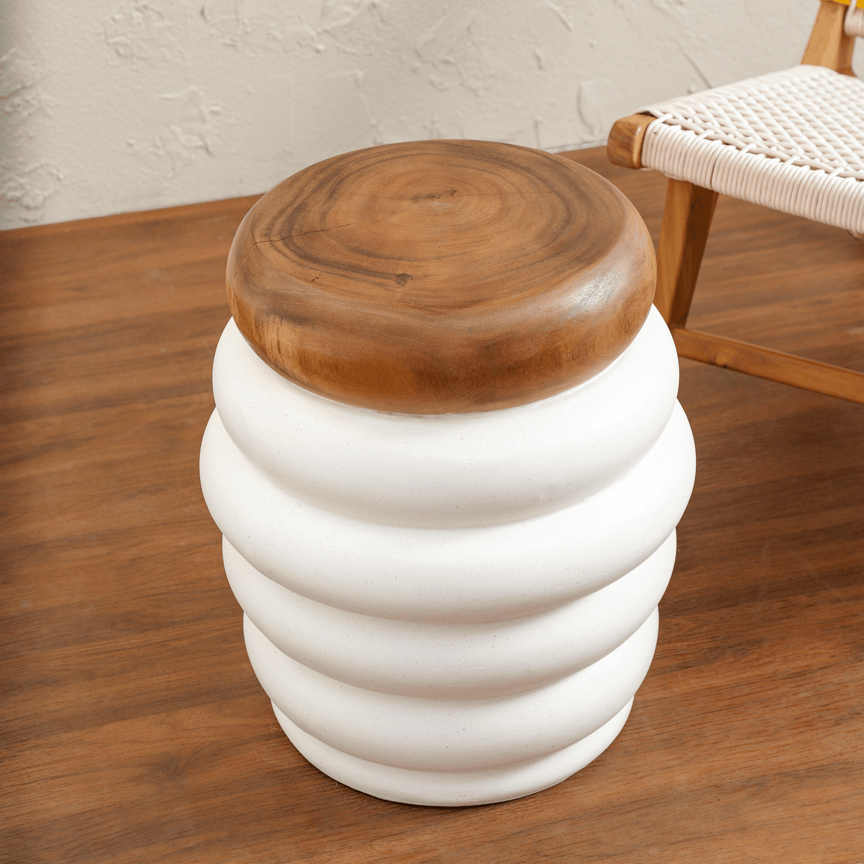 THOMI END TABLE