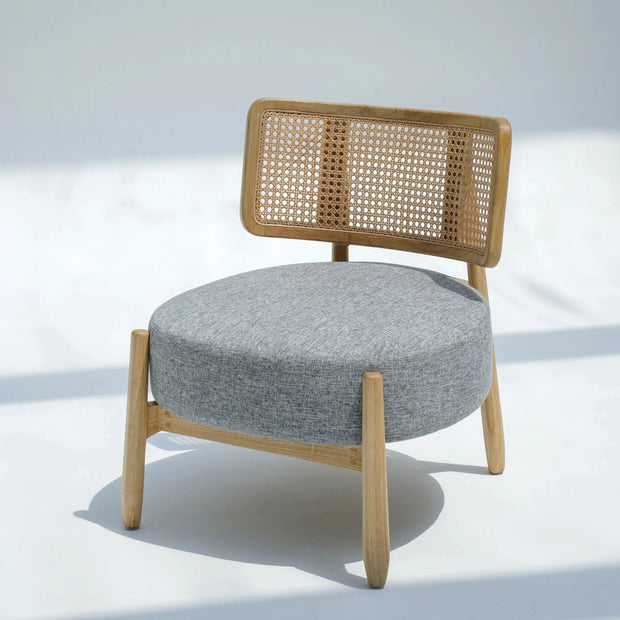 BRADLEY LOUNGE CHAIR