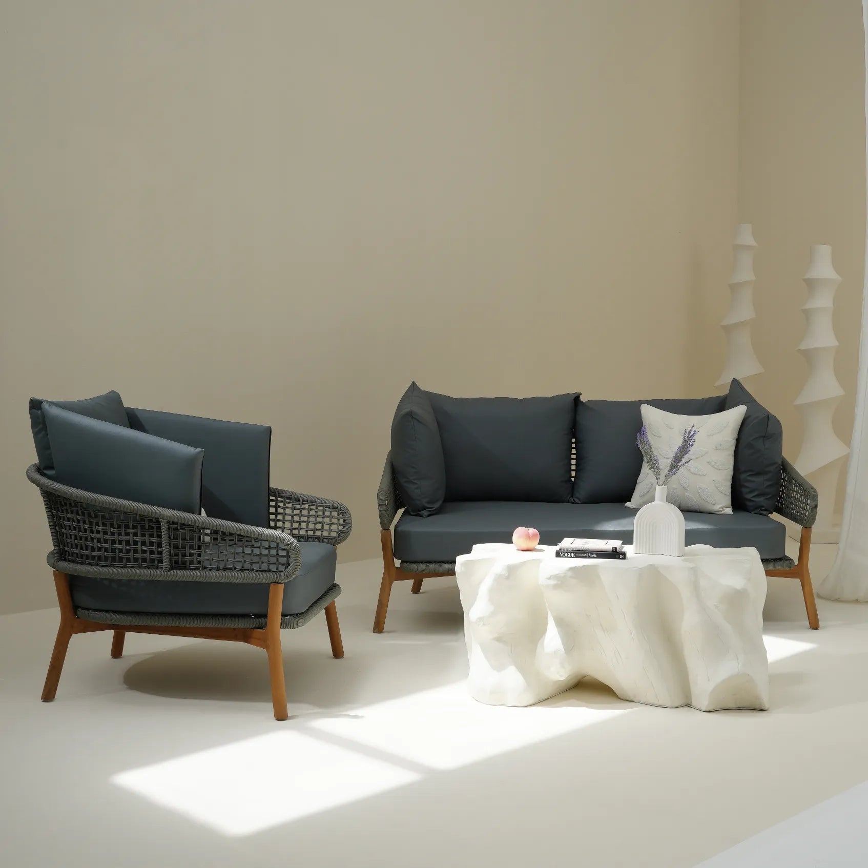 AUDREY SOFA