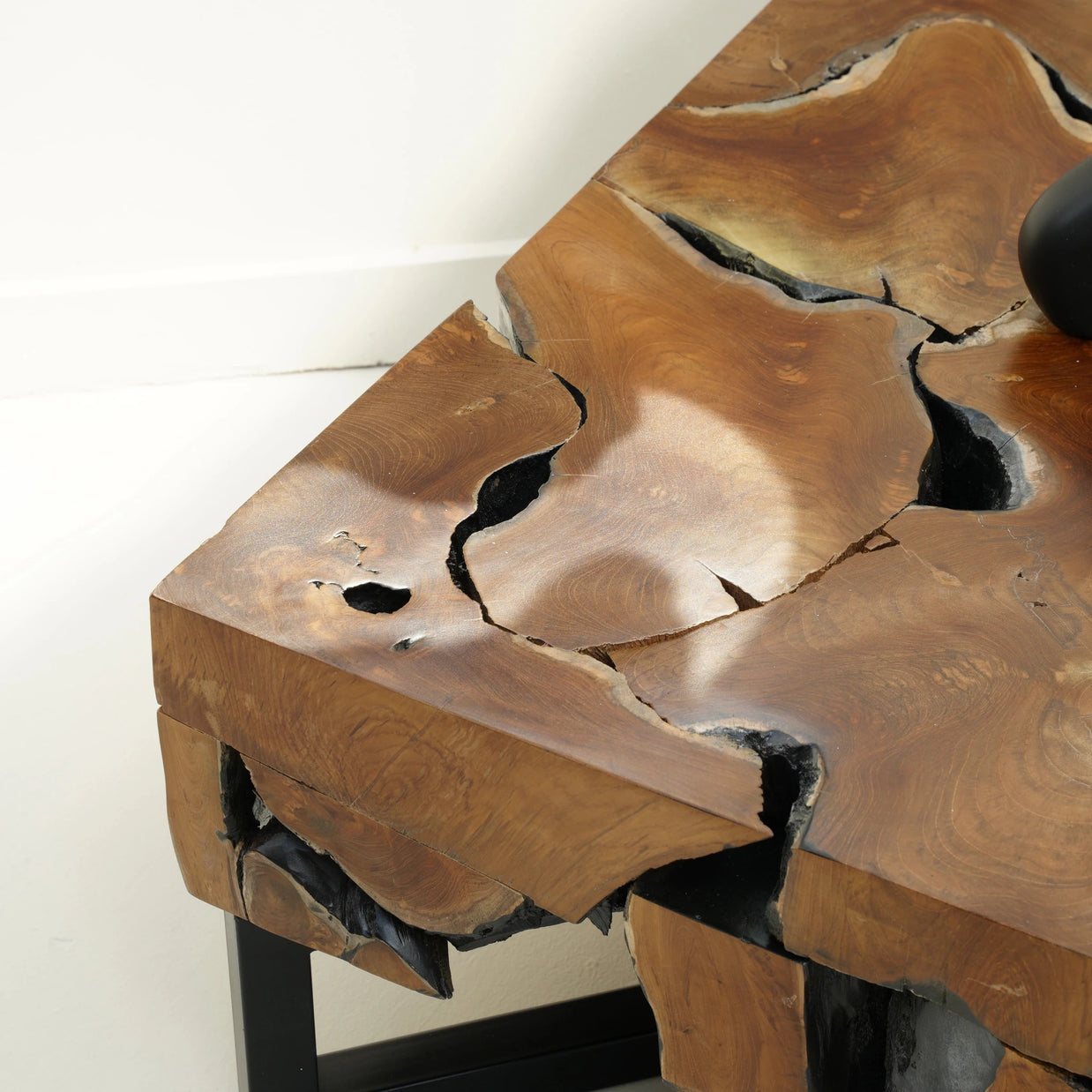 WOODEN MOSAIC COFFEE TABLE