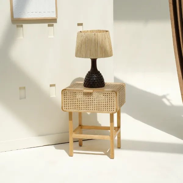 LEAN BEDSIDE TABLE/NIGHTSTAND NATURAL