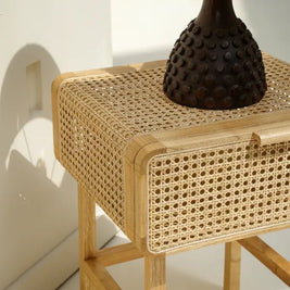 LEAN BEDSIDE TABLE/NIGHTSTAND NATURAL